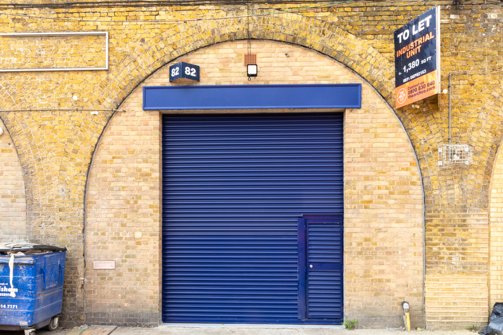 The front of an arch.