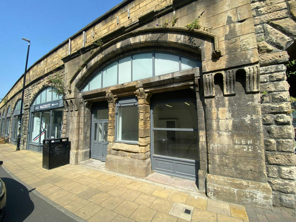 Main image of property: 6 High Level Parade, Gateshead, NE8 2AJ