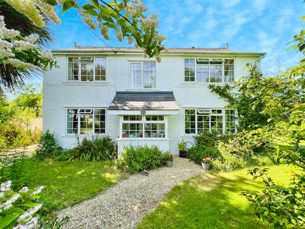 Main image of property: Howgate Road, Bembridge, PO35 5QN