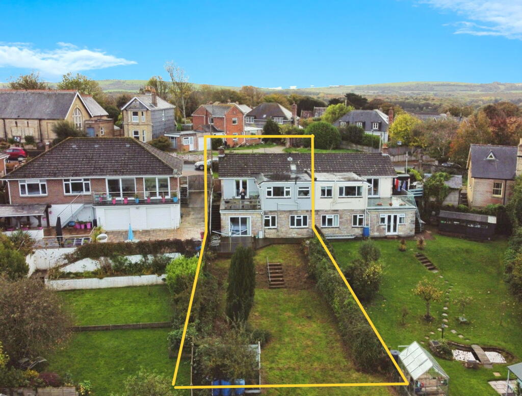 Main image of property: Hil-Dalla, Havenstreet.