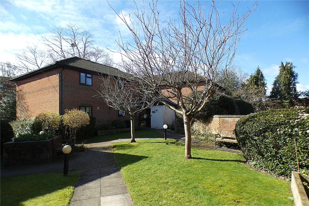 Main image of property: Huntsgreen Court, Bracknell, Berkshire, RG12