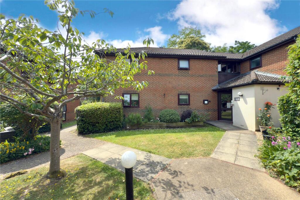 Main image of property: Huntsgreen Court, Bracknell, Berkshire, RG12