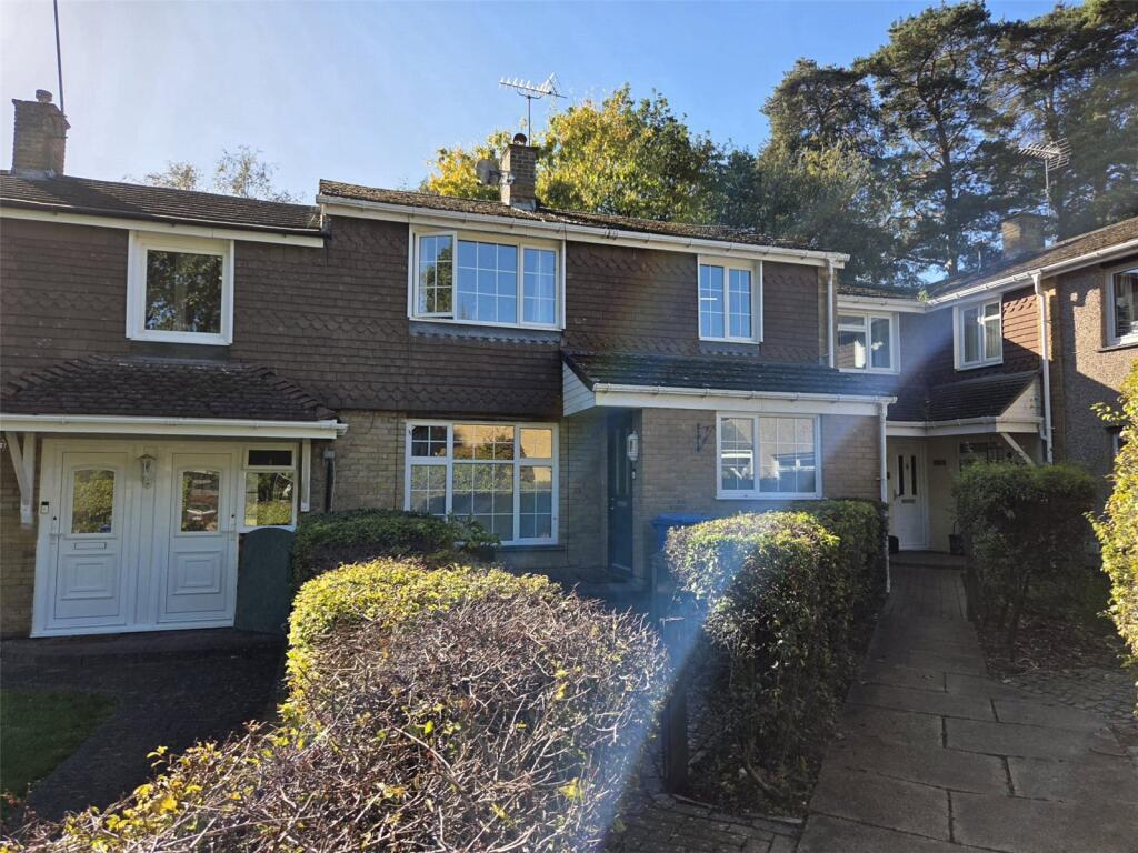 Main image of property: Little Ringdale, Bracknell, Berkshire, RG12