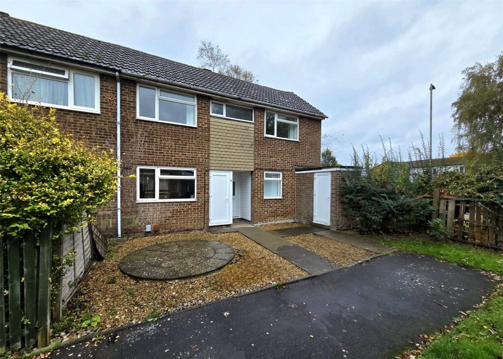 Main image of property: Vandyke, Bracknell, Berkshire, RG12