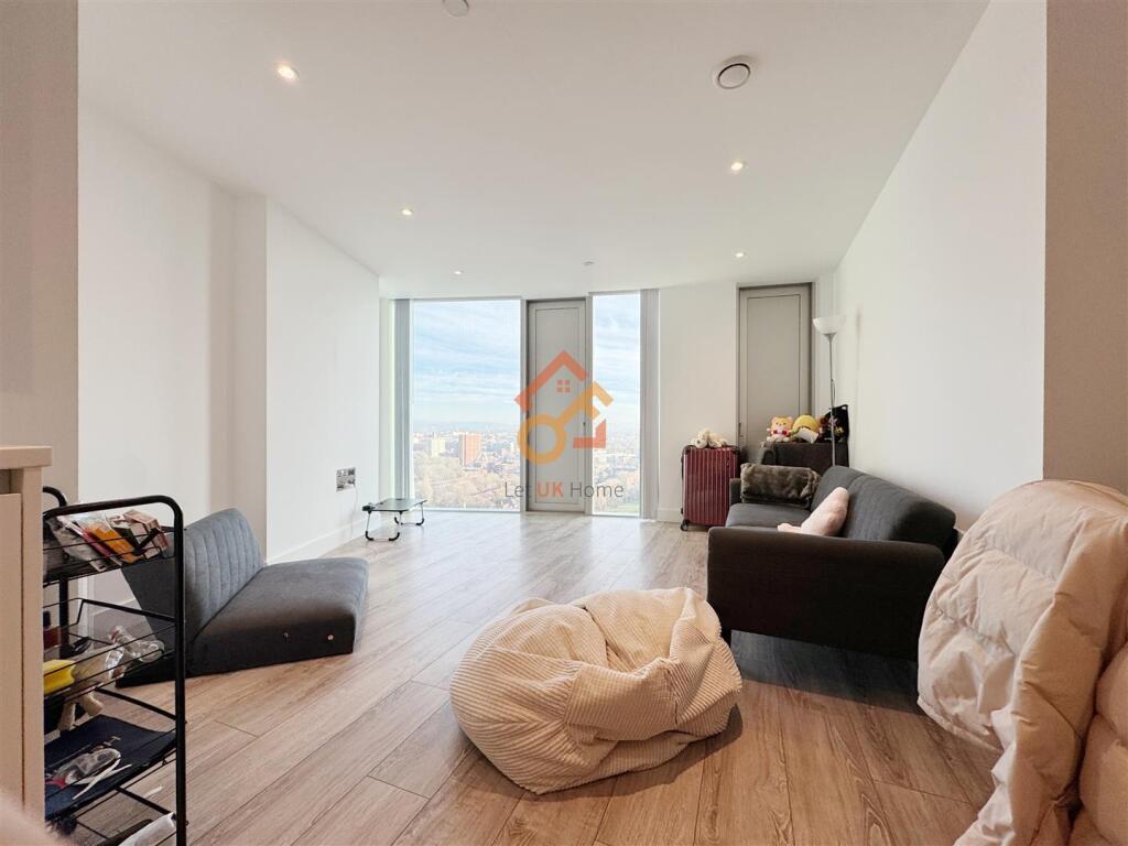 Main image of property: 11 Silvercroft Street, Manchester, M15