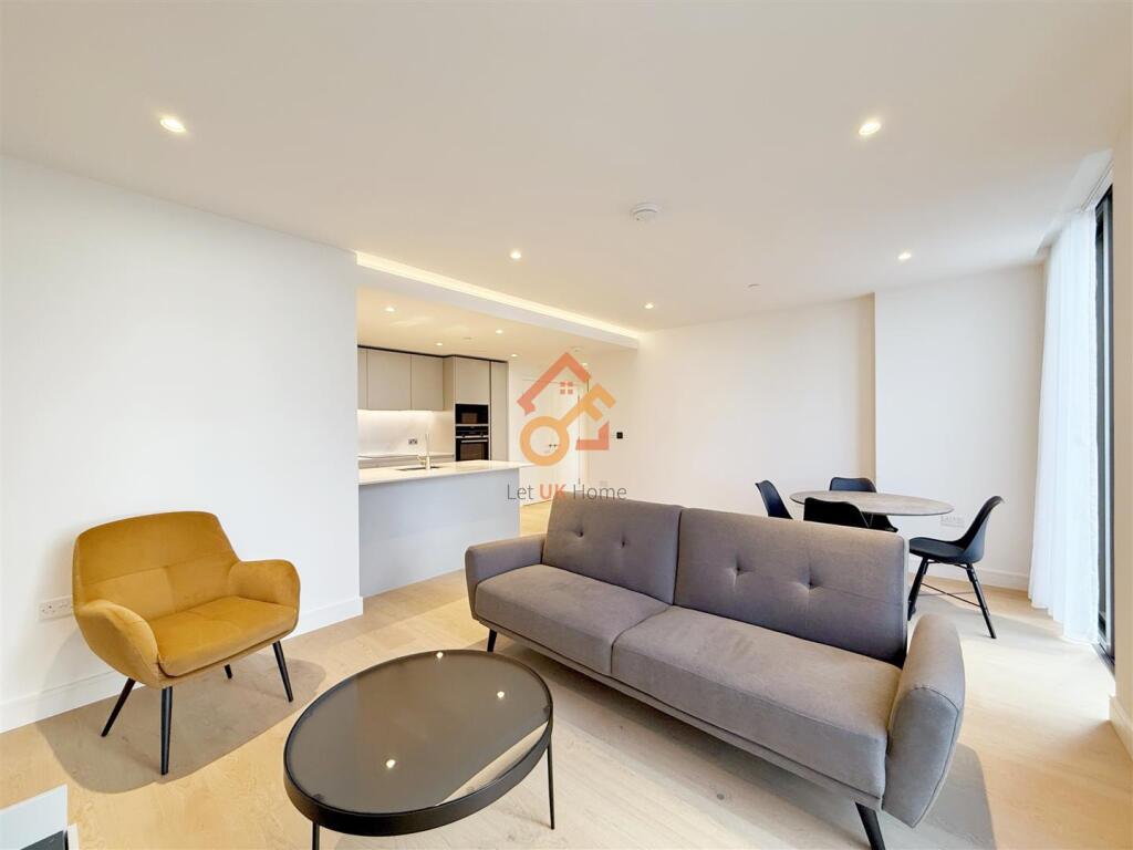 Main image of property: Harcourt Tower, 67 Marsh Wall, London E14
