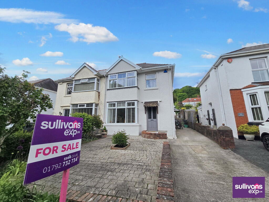 Main image of property: Park Avenue, Skewen, Lonlas, Neath