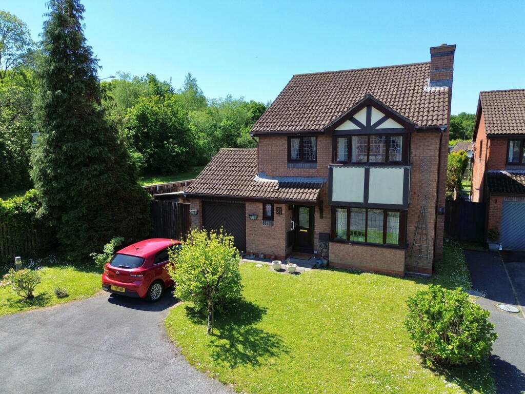Main image of property: Porth Y Waun, Gowerton