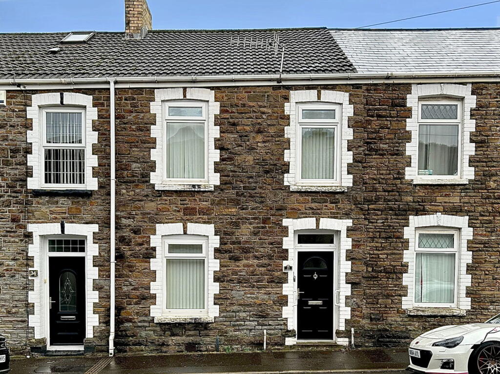 Main image of property: Ynysymaerdy Road, Briton Ferry, Neath, SA11 2TL