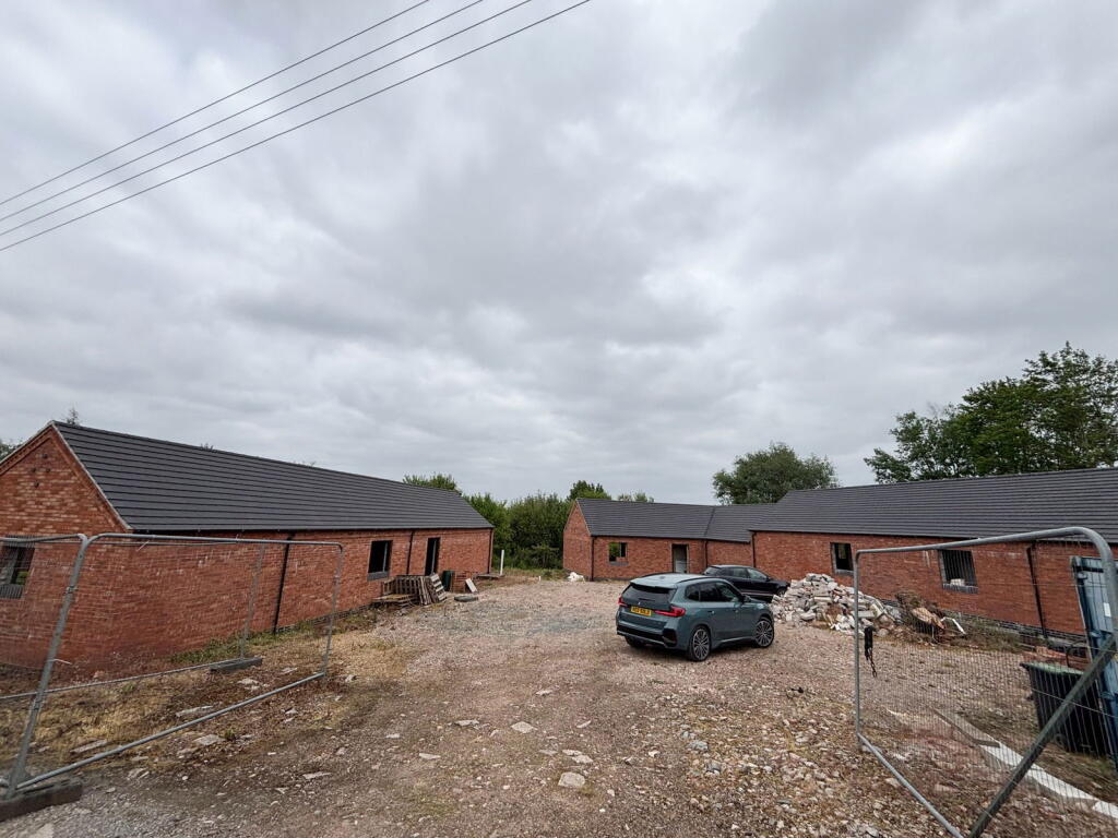 Main image of property: Coton Park, Linton, Swadlincote, DE12 6RG