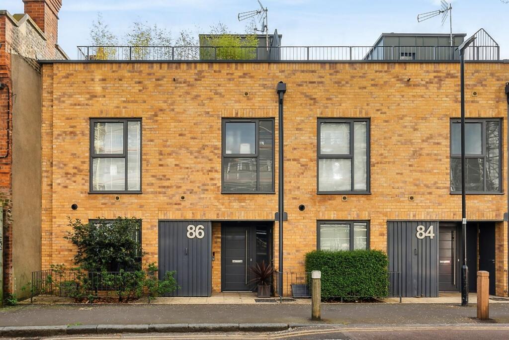 Main image of property: Lingham Street, London