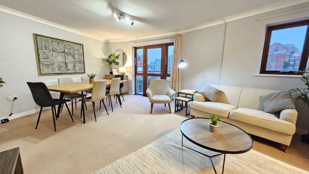 Main image of property: Morris Road, London, E14