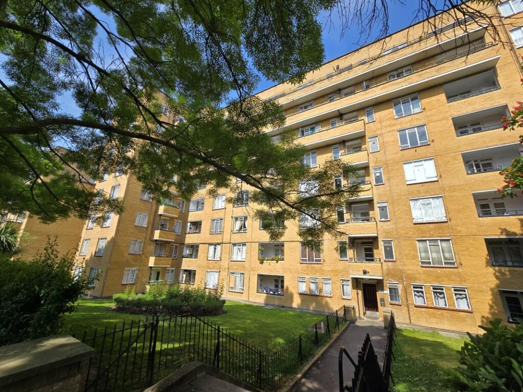 Main image of property: 197 John Aird Court, Porteus Road, Paddington, London, W2 1UX