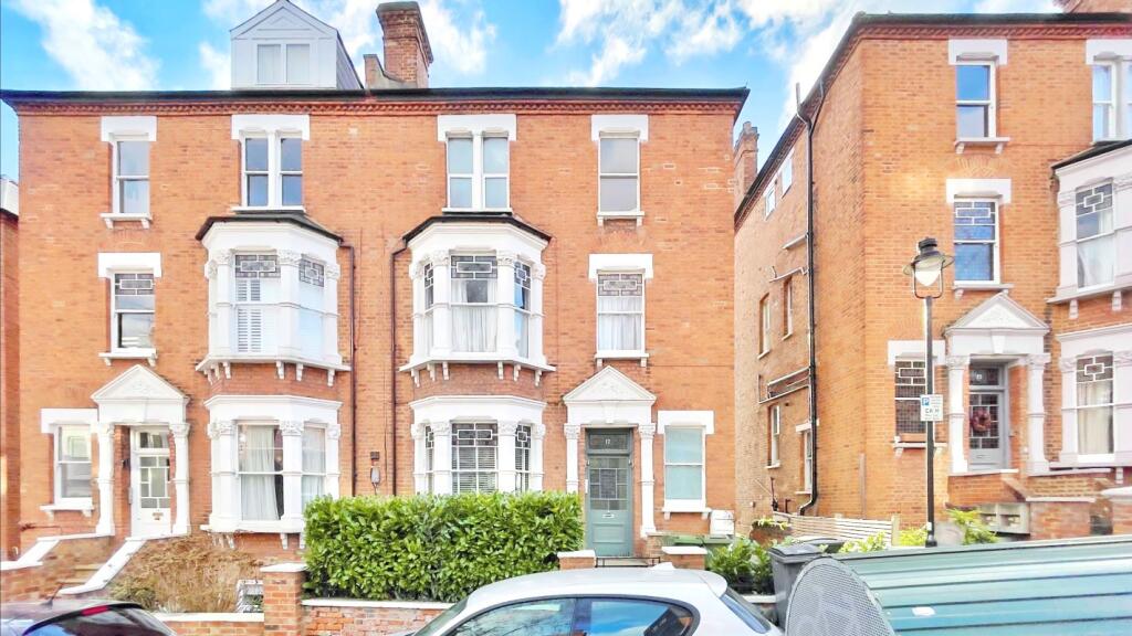 Main image of property: 17d Nassington Road, Hampstead, London, NW3 2TX