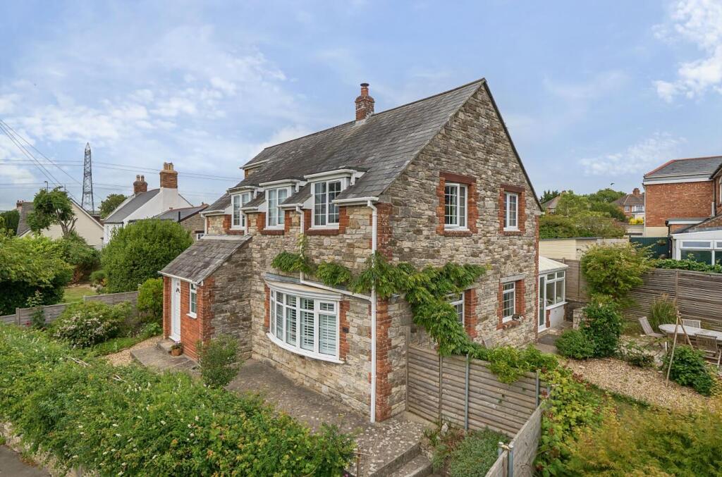 Main image of property: Dorchester Road, Redlands