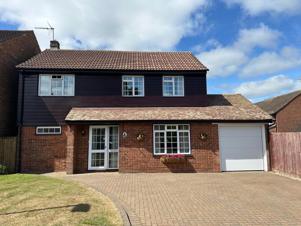 Main image of property: Claverton Close, Bovingdon, HP3