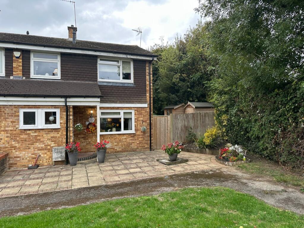 Main image of property: Howard Agne Close, Bovingdon, HP3