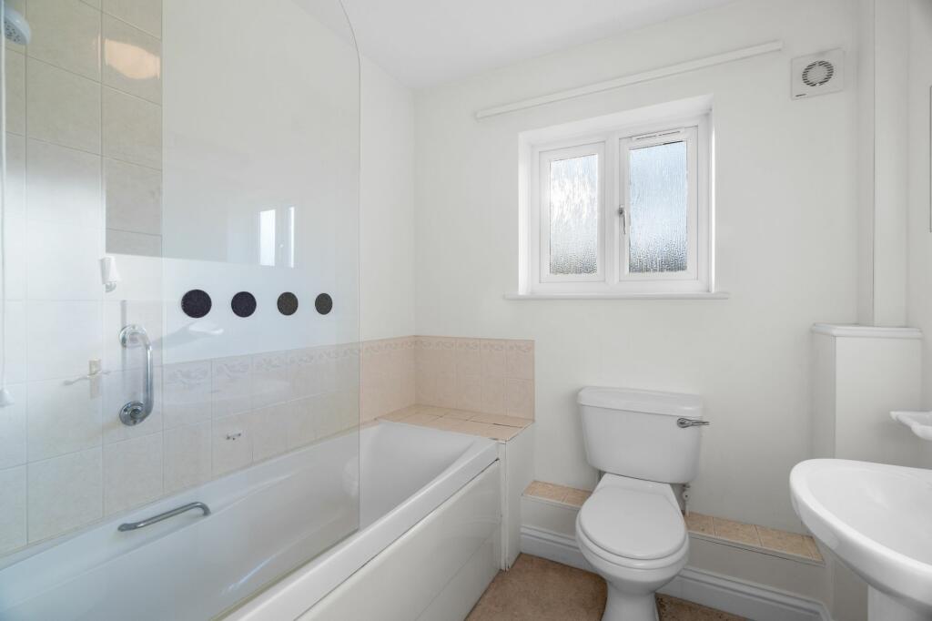 Additional property image - Granta Vale, Linton, CB21