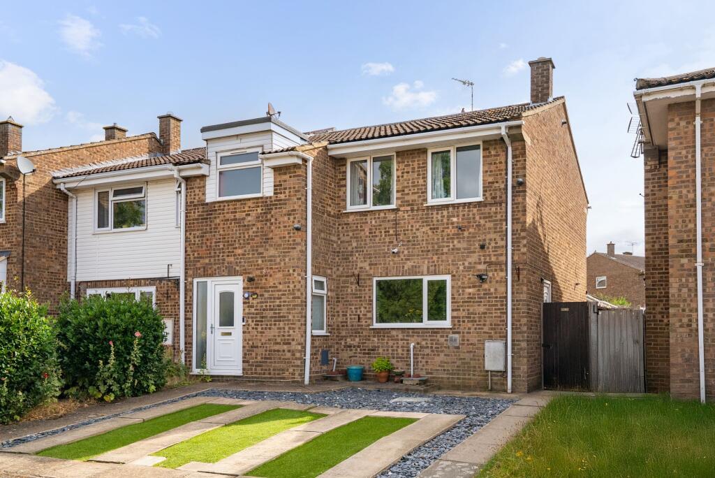 Main image of property: Wheatsheaf Way, Linton, Cambridge, CB21 4XB