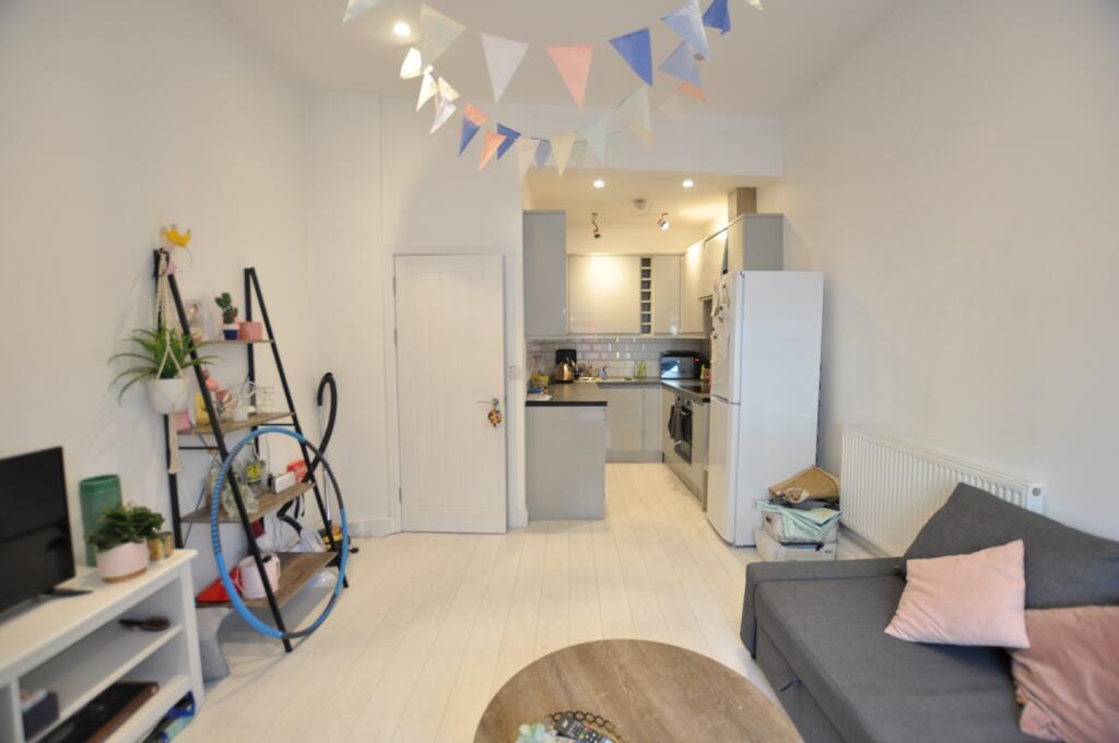 Main image of property: Flat 1, 145 Malden Road, Chalk Farm, NW5 4HT