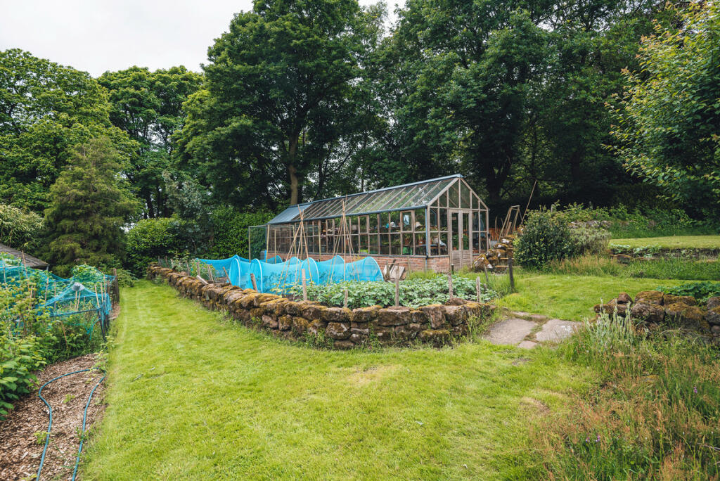 Additional property image - Mill Lane, Neston, CH64