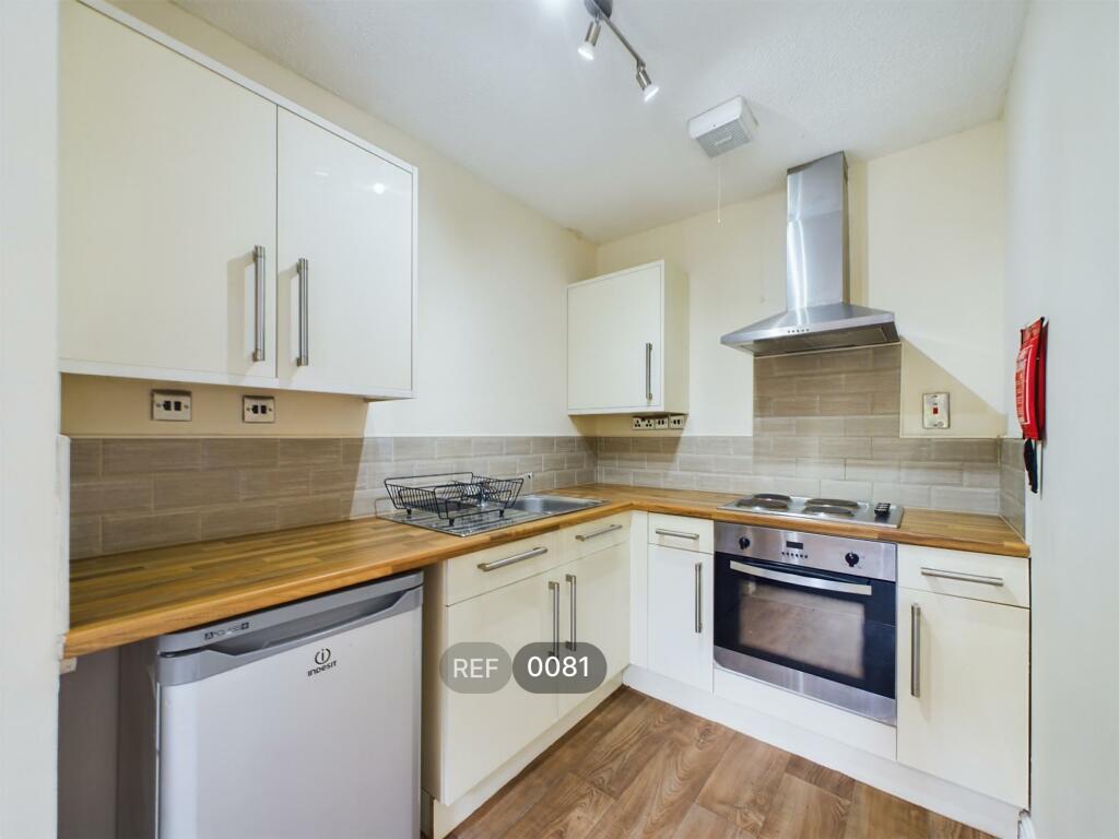 Main image of property: Anchor Court, Anlaby Road, HU3