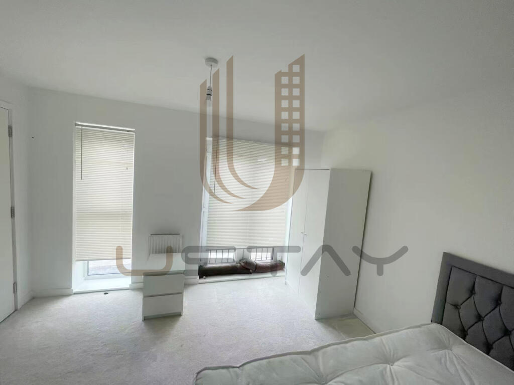 Main image of property: Salford, M6