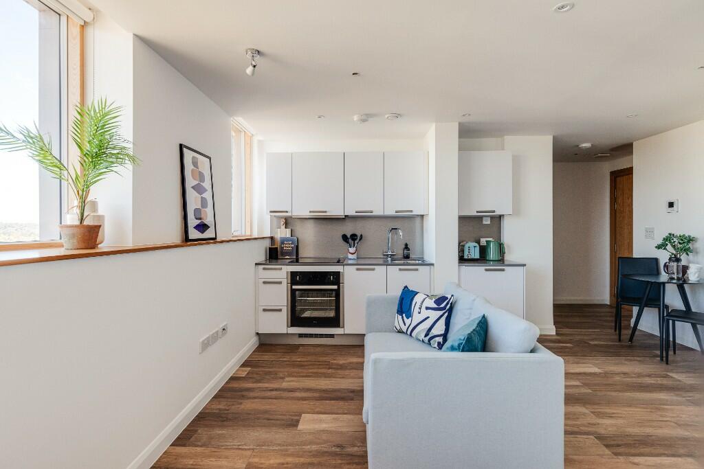 Studio flat for rent in Flat 503, Berkshire House, Queen Street