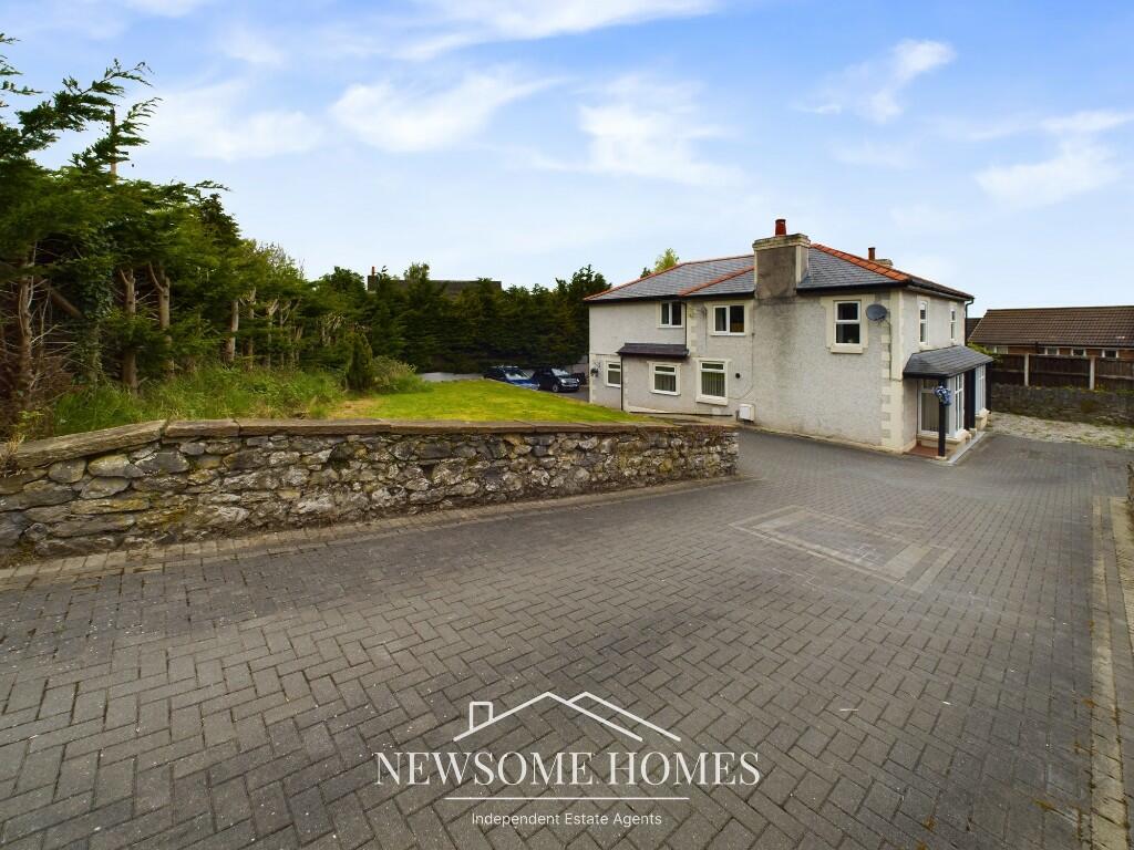 5 bedroom detached house for sale in Holway Road, Holywell, Flintshire, CH8