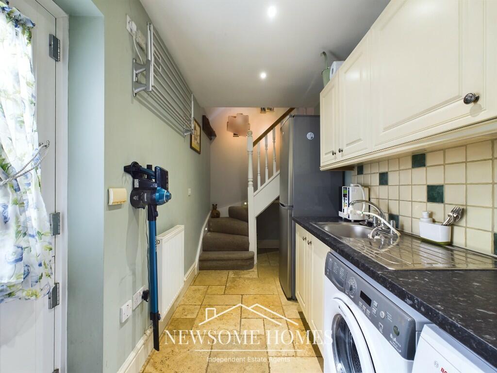 Additional property image - Druids Close, Gorsedd, Flintshire