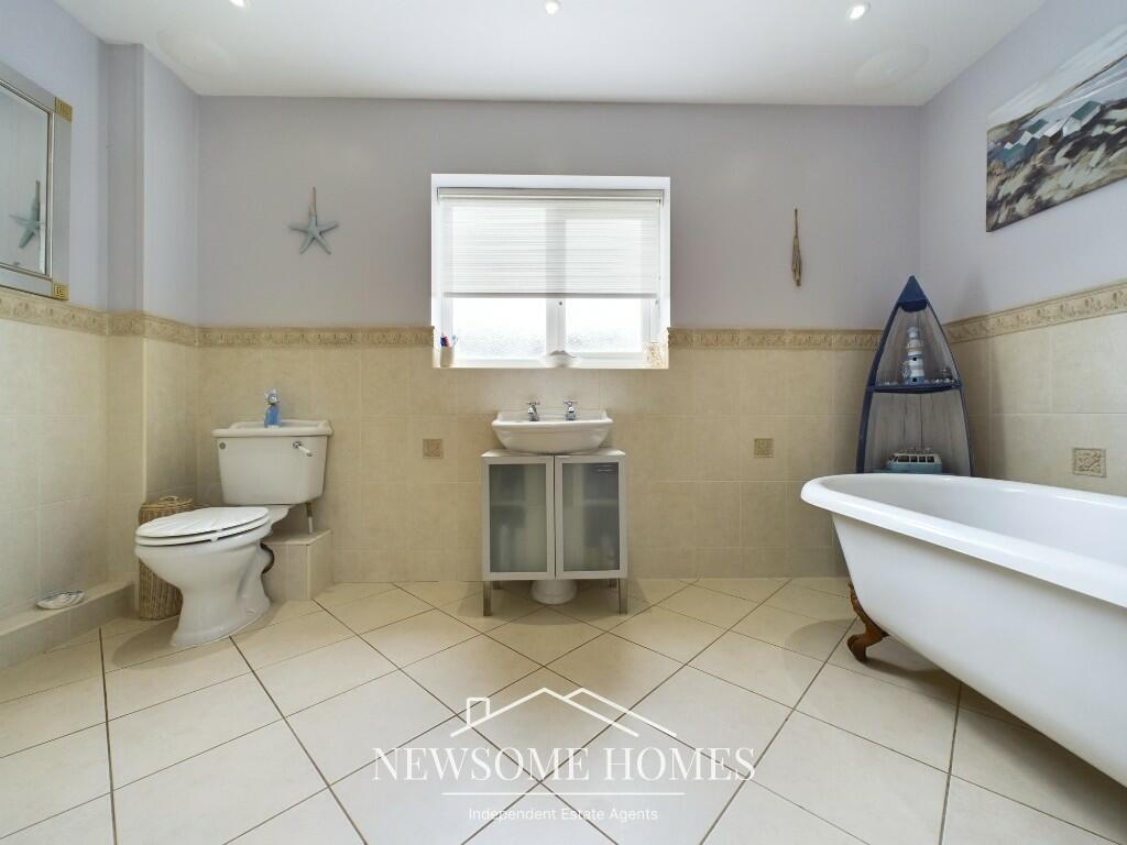 Additional property image - Druids Close, Gorsedd, Flintshire