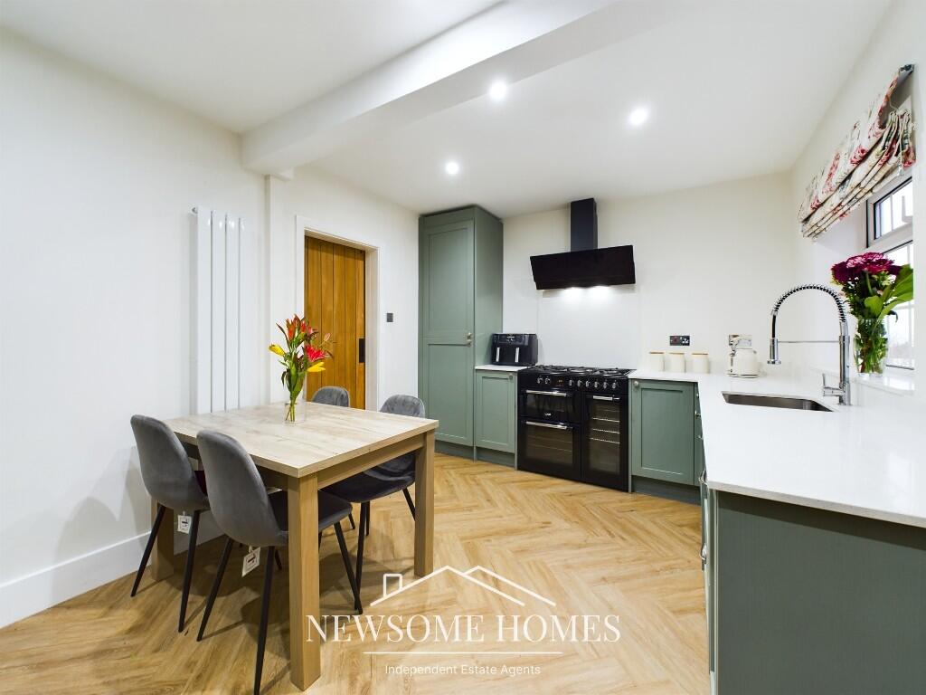 Additional property image - Wirral View, Rhewl