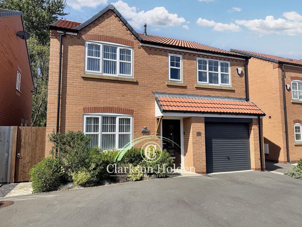 Main image of property: Stapleford Close, Fulwood, Preston, PR2 7BG