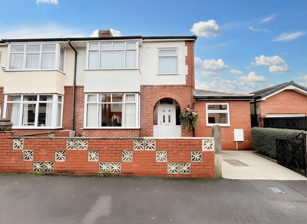 Main image of property: Hillpark Avenue, Fulwood, Preston, PR2 3QQ