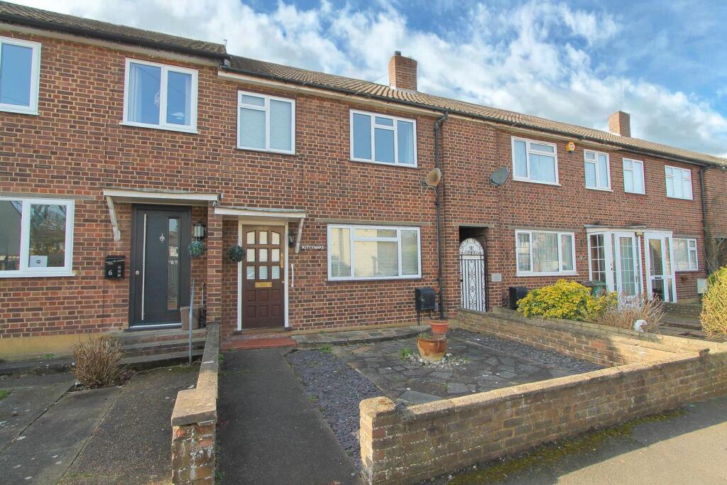 Main image of property: Sunnyhurst Close, Sutton