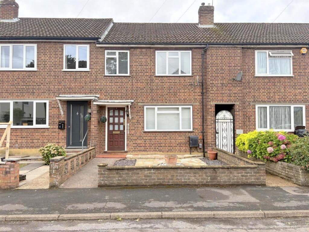 3 bedroom terraced house