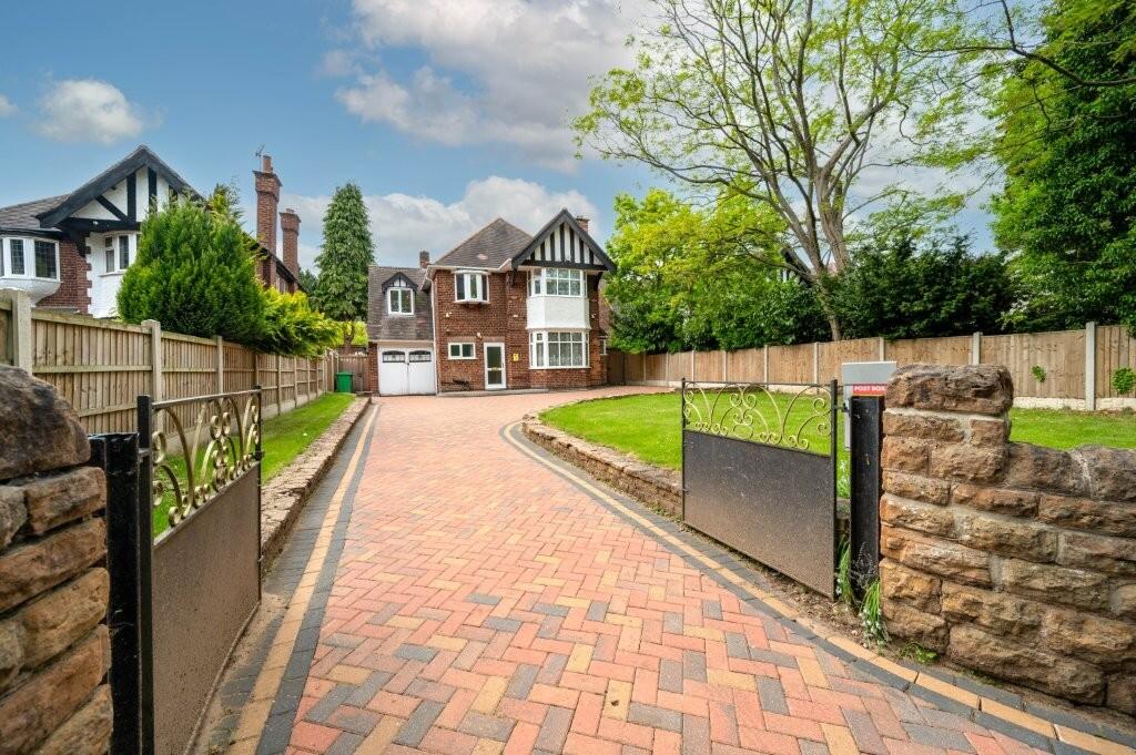 Main image of property: Derby Road, Nottingham
