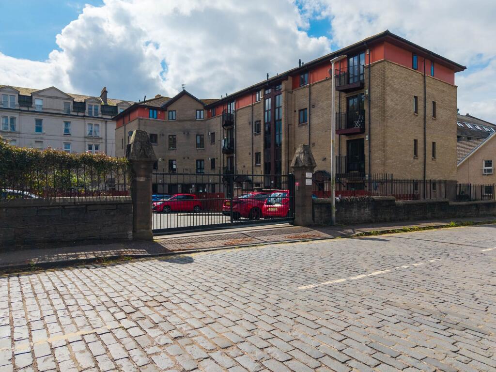 Main image of property: 90 Baxter Park Terrace, , Dundee