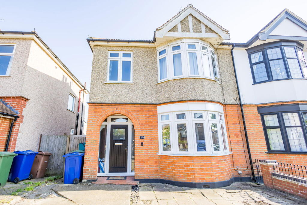 Main image of property: Lenmore Avenue, Grays, RM17 5NZ