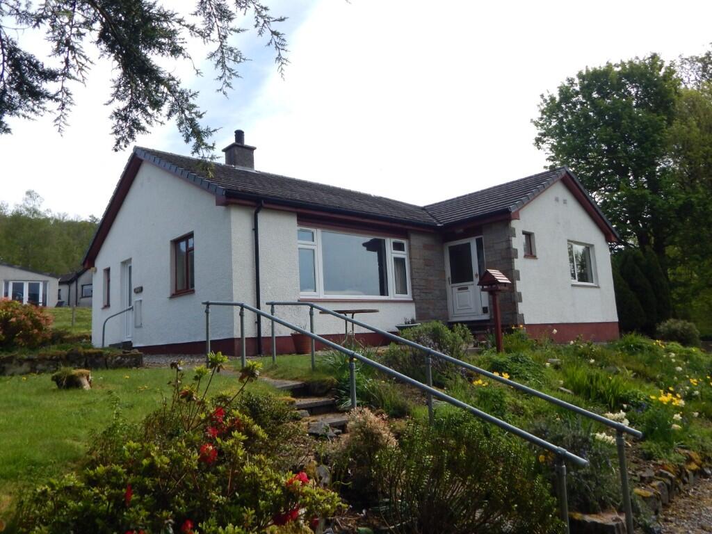 Main image of property: Glaslyn, 4 East Park, Portree, Isle Of Skye, IV51 9NW