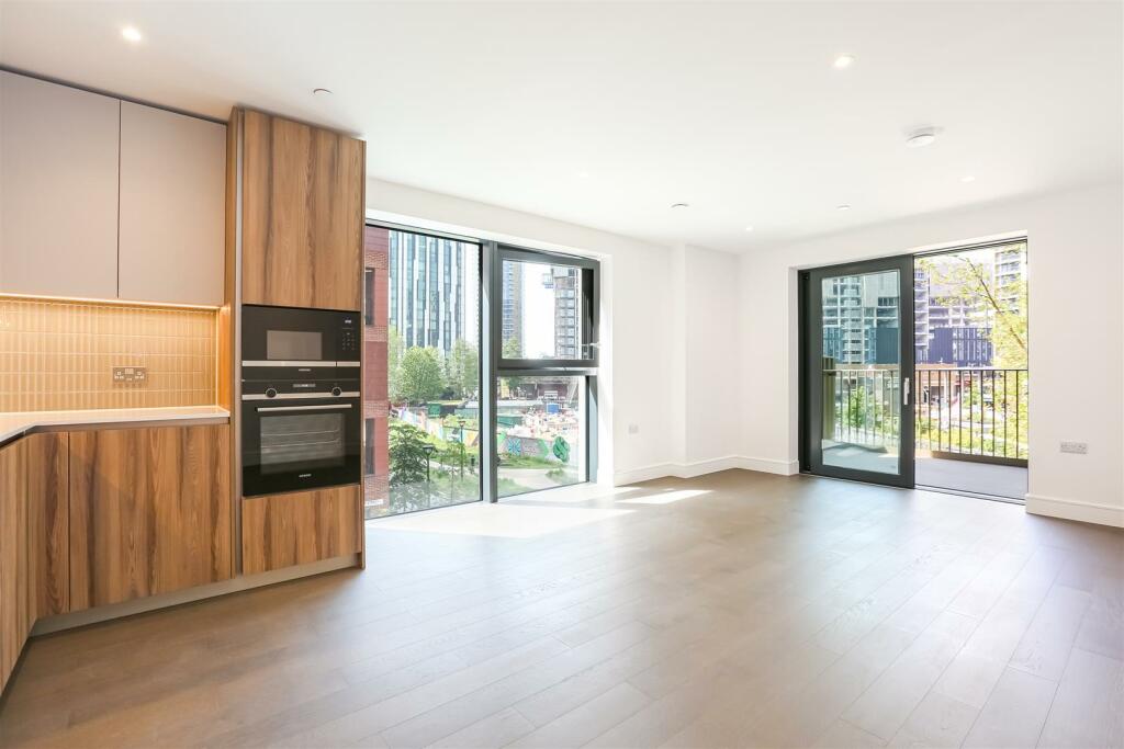 Main image of property: 11 Hewson Way, London