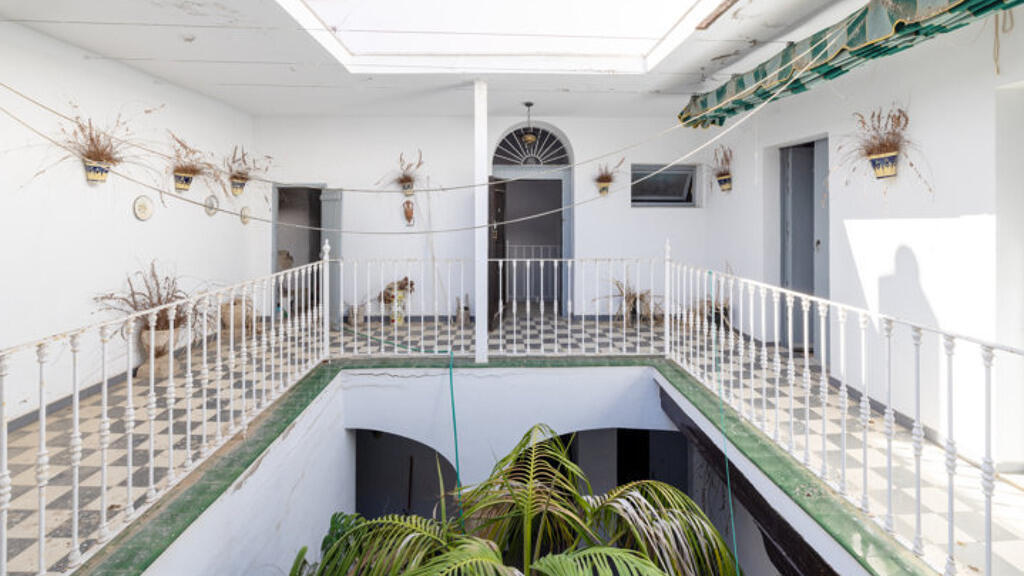 13 bedroom detached villa for sale in Andalucia, Cádiz, Chiclana de la