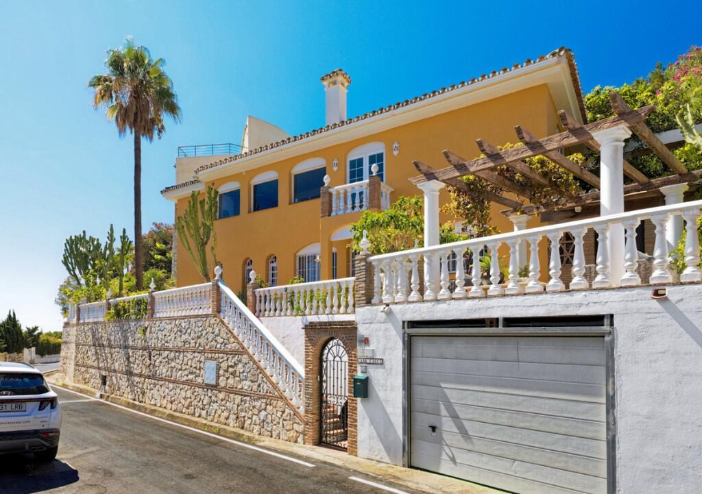 Main image of property: Benalmádena, Málaga, Andalusia