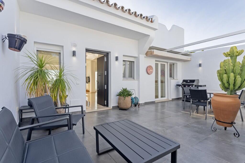Main image of property: Nueva Andalucia, Málaga, Andalusia