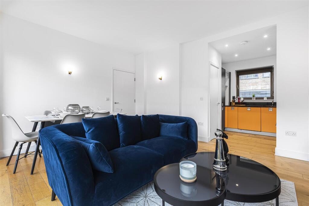 Main image of property: Coleman Fields, Islington, London, N1 7AD