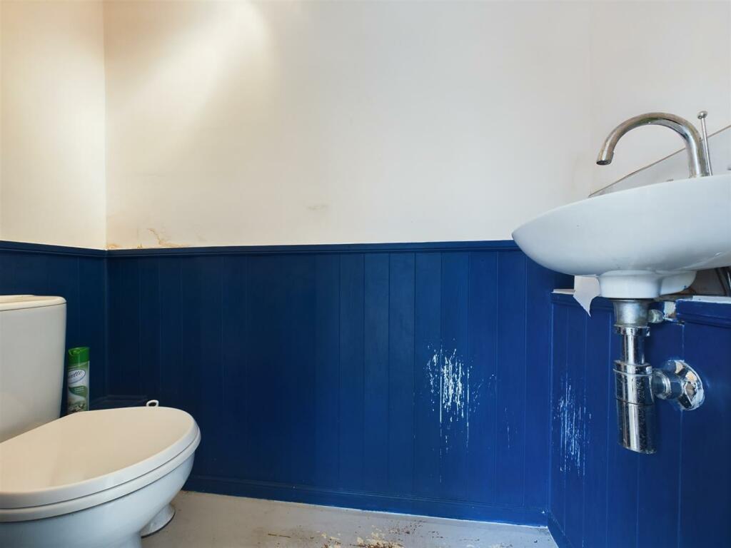 Additional property image - Burnley Road, Cliviger, Burnley