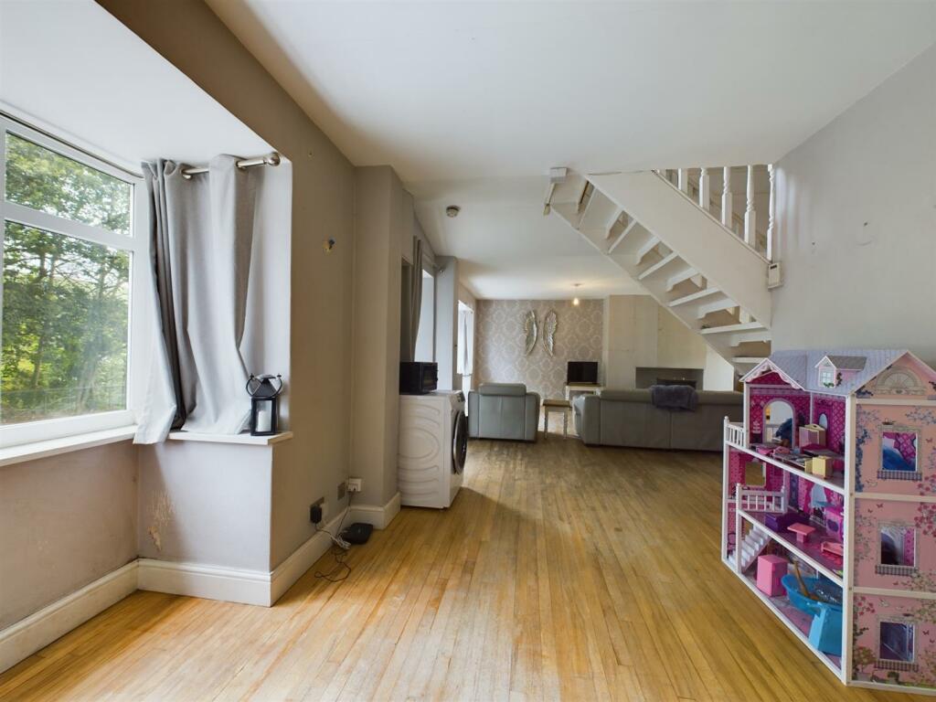 Additional property image - Burnley Road, Cliviger, Burnley