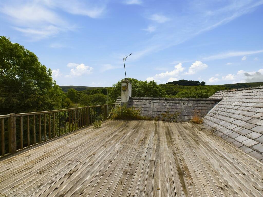 Additional property image - Burnley Road, Cliviger, Burnley