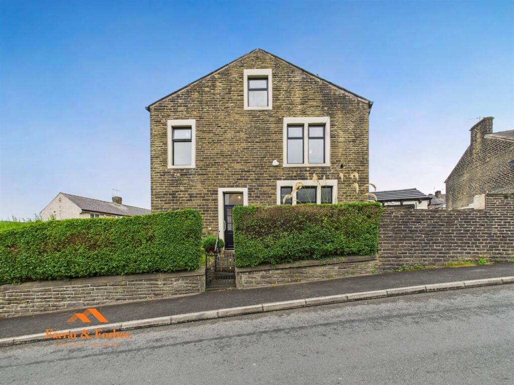 Main image of property: Cotton Tree Lane, Colne