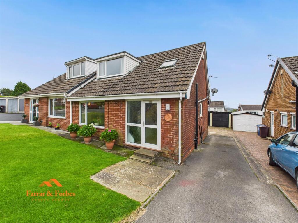 Main image of property: Westbury Close, Burnley